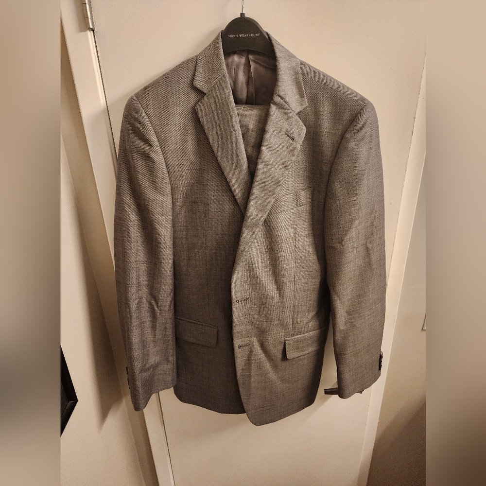 Gray Joseph Abboud Tollegno 1900 Suit